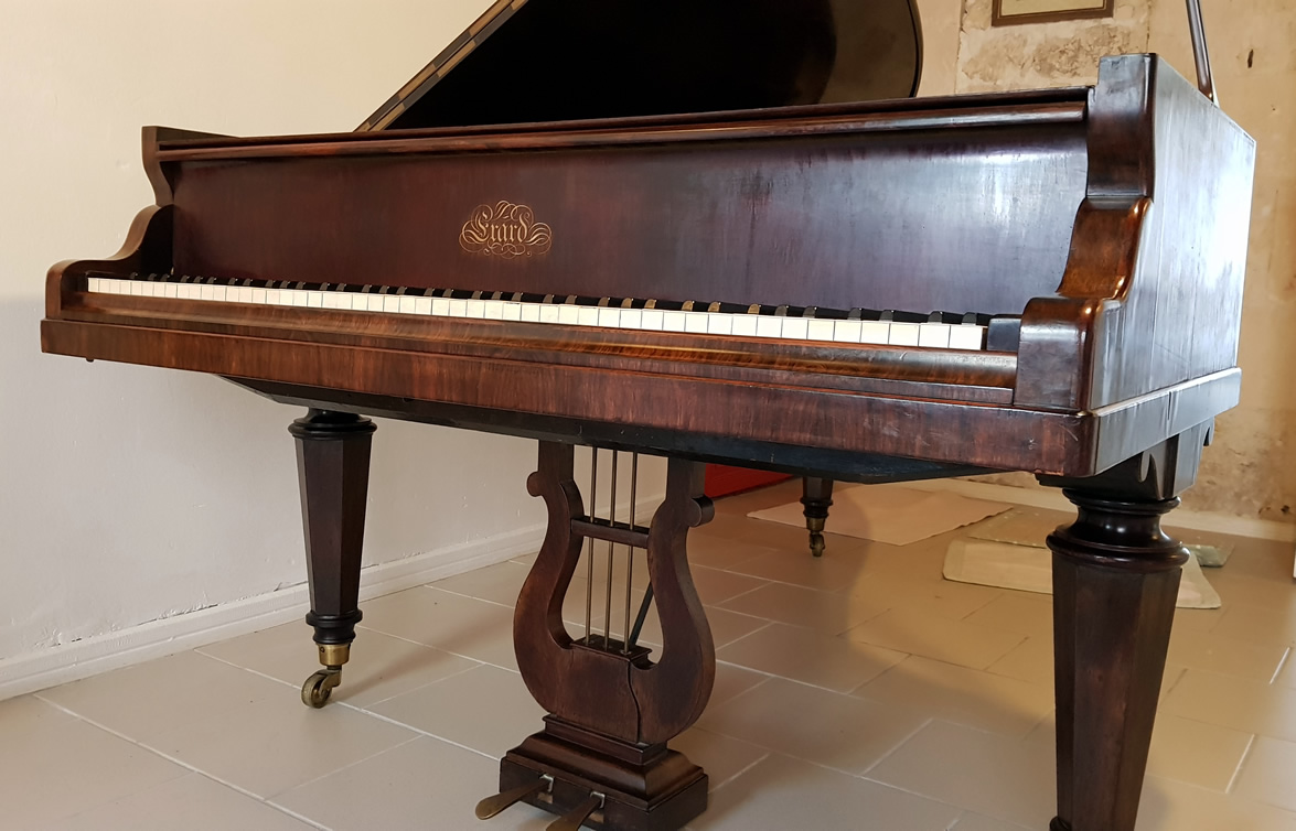 PIANO À QUEUE ERARD 1859