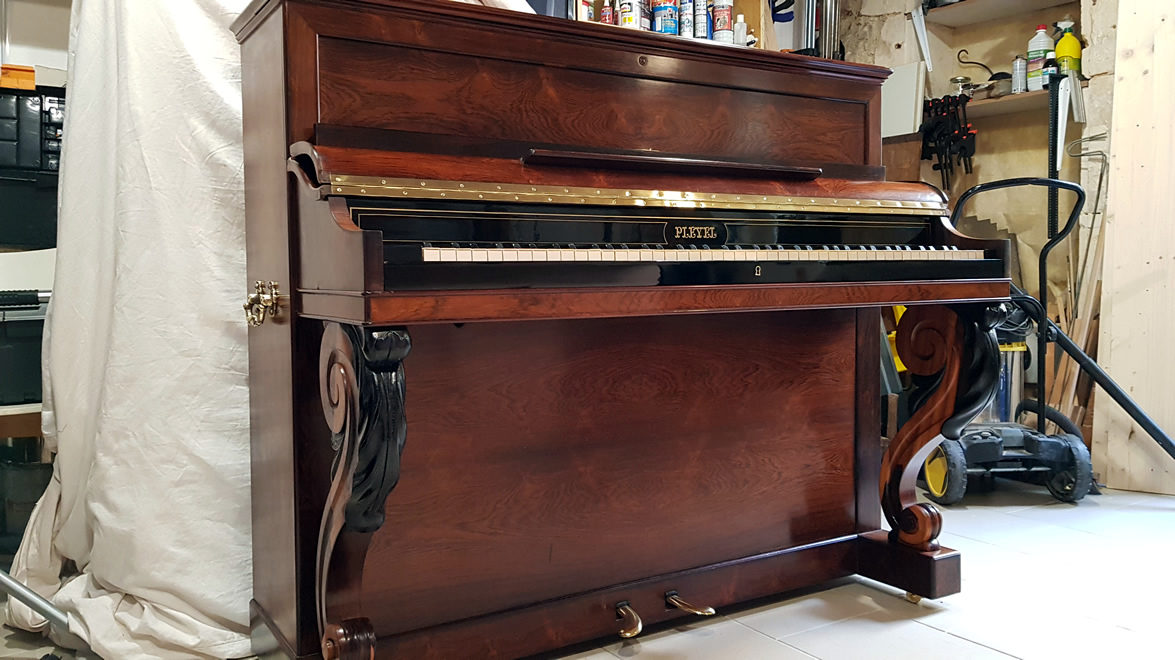 PLEYEL 1872 palissandre de RIO finition rempli ciré et vernis noir NP III PLEYEL PP6 Palissandre de Rio 1872