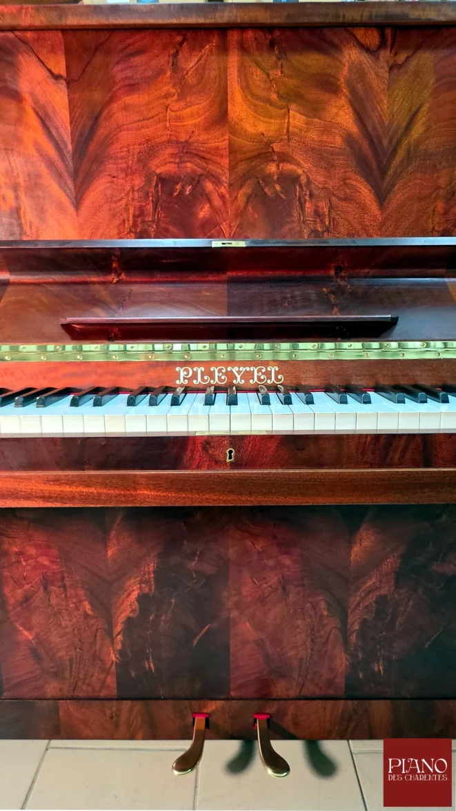 pleyel p 1947 acajou cuba finition rempli cire